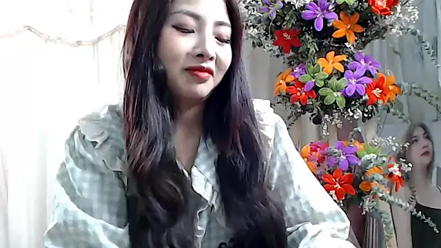 Snapshot of MiMi_0293 chatting on 01-09-25, 07:10 MiMi 0293 online show from 01-09-25, 07:10