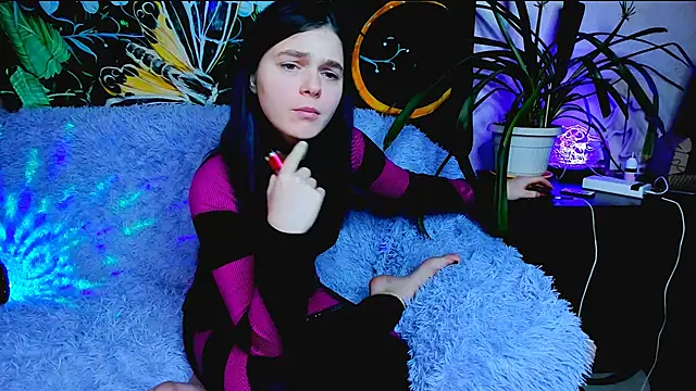 PussySaurus  online show from 02-05-25, 01:00