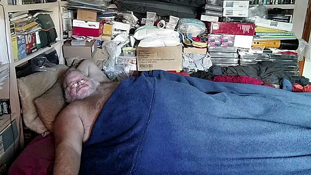hadeszeuss2 online show from 12-10-24, 02:39