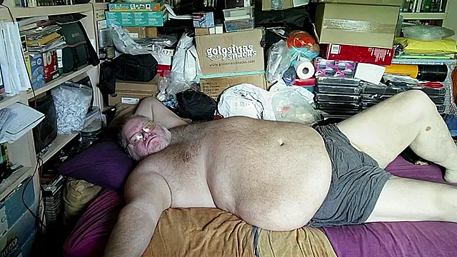 hadeszeuss2 online show from 10-14-25, 02:07