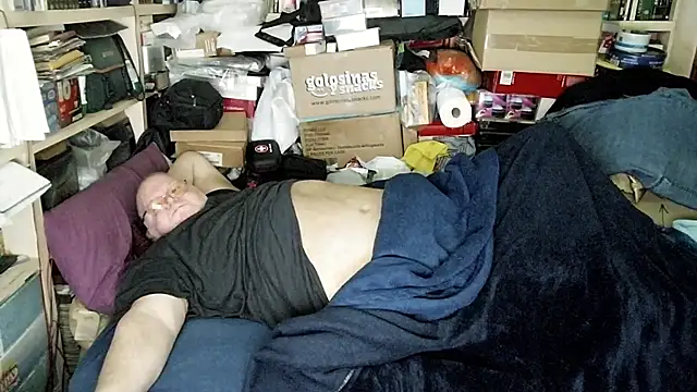 hadeszeuss2 online show from 02-12-26, 06:14