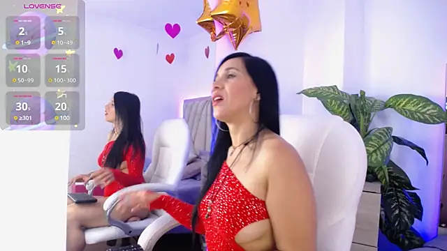 Camille jhonson online show from 03-11-25, 04:29