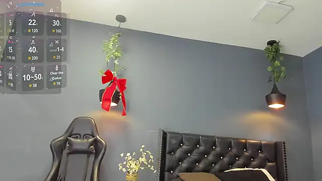 Hannah Miller   online show from 12-13-24, 11:34