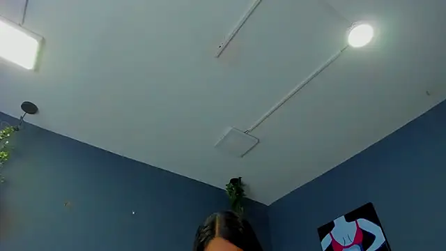 Hannah Miller   online show from 03-01-25, 05:27