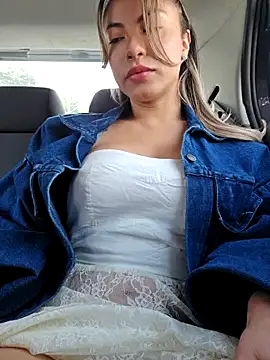 Karen San Miguel online show from 02-02-25, 07:14