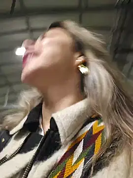 Karen San Miguel online show from 03-13-25, 09:32