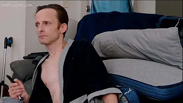 Snapshot of Dilldough405 chatting on 12-15-25, 11:20 Dilldough405 online show from 12-15-25, 11:20