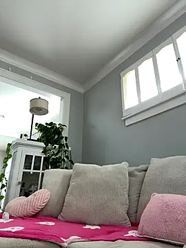 LoveShae  online show from 10-24-25, 06:37