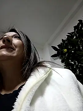 any mour online show from 02-04-25, 03:47