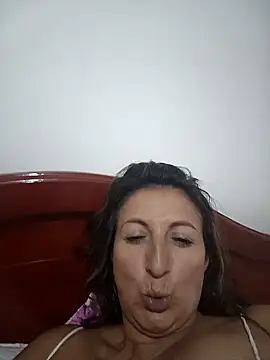 any mour online show from 02-08-25, 05:40