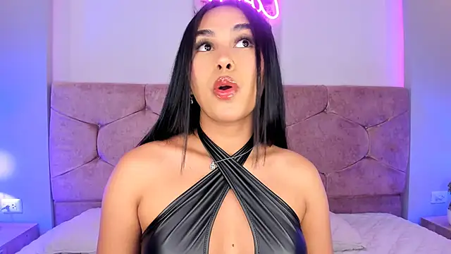 Cameliaa Smiith online show from 12-28-24, 03:37