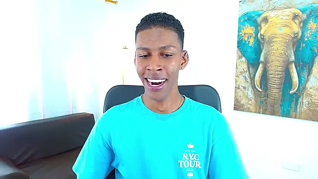 maiki18  online show from 11-26-25, 08:32