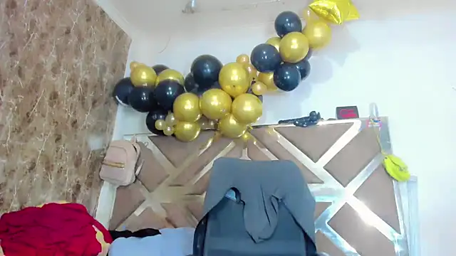 hannabigdirty online show from 12-15-25, 07:29