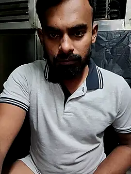 Snapshot of rayhan085 chatting on 12-17-24, 12:33 rayhan085 online show from 12-17-24, 12:33