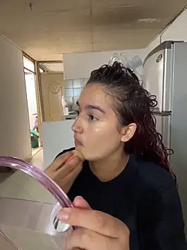 Ari Baker online show from 10-27-25, 06:12