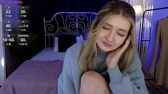 Snapshot of Diana_mysteryx chatting on 01-27-25, 04:30 Diana mysteryx online show from 01-27-25, 04:30