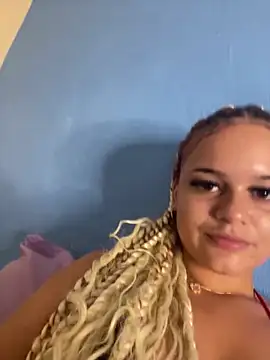 Lolacavalona online show from 01-13-25, 08:26