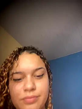 Lolacavalona online show from 10-01-25, 06:03