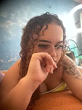 Lolacavalona online show from 11-03-25, 05:03