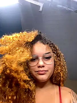 Lolacavalona online show from 11-14-25, 05:00