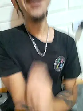 Snapshot of Copicopicam chatting on 02-15-25, 05:19 Copicopicam online show from 02-15-25, 05:19