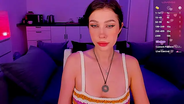 tenderdreams online show from 11-21-25, 09:57