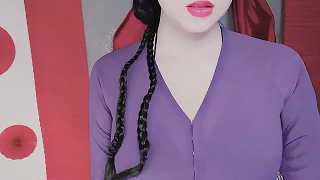 Snapshot of Verity-Y chatting on 09-12-25, 05:40 Verity-Y online show from 09-12-25, 05:40