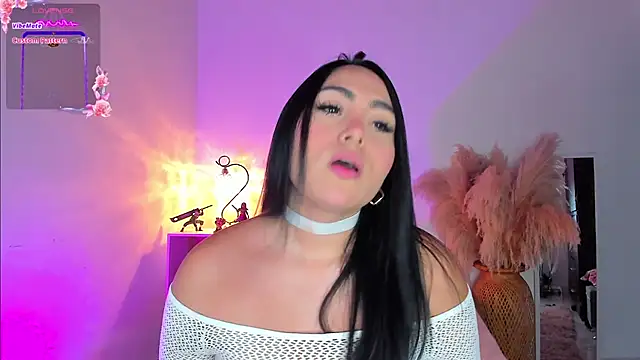 Sarahballiston  online show from 12-13-24, 09:09