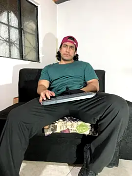 willian m777 online show from 10-11-25, 04:22