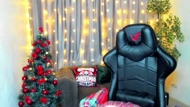 Sinty Noria online show from 12-31-24, 01:04