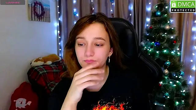 Snapshot of Sinty_Noria chatting on 12-23-25, 01:03 Sinty Noria online show from 12-23-25, 01:03