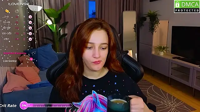 Snapshot of Sinty_Noria chatting on 02-19-26, 01:12 Sinty Noria online show from 02-19-26, 01:12