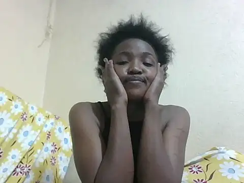 Snapshot of pretty_cool chatting on 11-07-25, 04:45 pretty cool online show from 11-07-25, 04:45