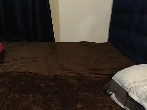 booty lolah  online show from 10-15-25, 06:19