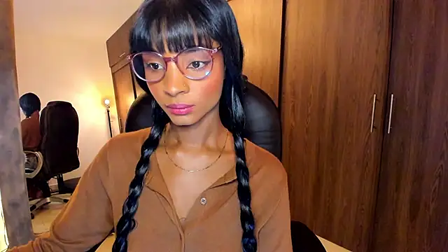 alikahouston4 online show from 10-24-25, 05:04