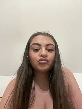 Snapshot of ayshalove chatting on 02-17-25, 03:42 ayshalove online show from 02-17-25, 03:42