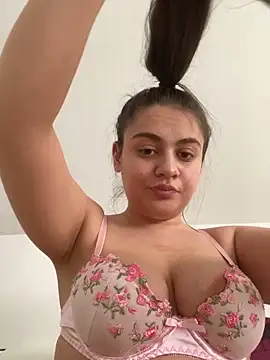 Snapshot of ayshalove chatting on 02-21-25, 12:39 ayshalove online show from 02-21-25, 12:39