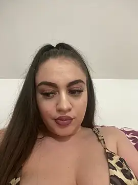 Snapshot of ayshalove chatting on 03-05-25, 04:13 ayshalove online show from 03-05-25, 04:13