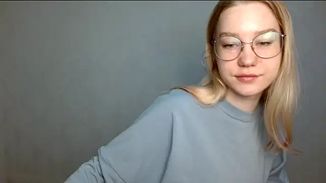 cindi hot online show from 03-01-25, 08:23