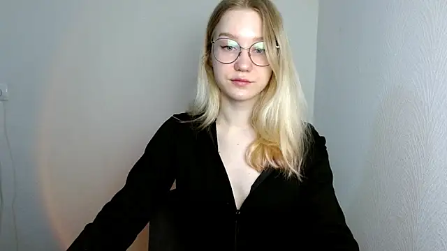 cindi hot online show from 03-12-25, 09:34