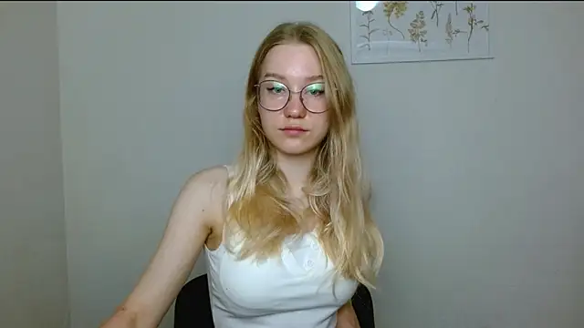 cindi hot online show from 09-12-25, 08:14