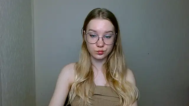 cindi hot online show from 12-01-25, 10:09