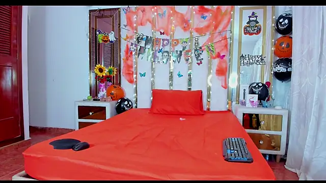 AnyelaGitanaMature online show from 10-19-25, 03:18