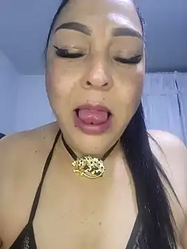 Snapshot of Gina_Myers chatting on 11-19-25, 02:11 Gina Myers online show from 11-19-25, 02:11