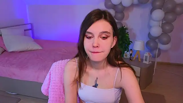 SusieMorris online show from 01-28-25, 02:11