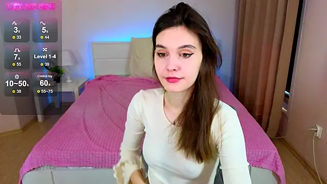 SusieMorris online show from 03-22-25, 01:54