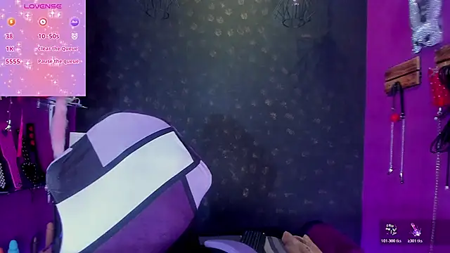 Alexa Slave online show from 01-14-26, 07:41