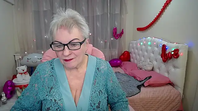 KayleSmoll online show from 02-26-25, 01:53