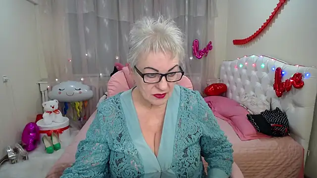 KayleSmoll online show from 03-01-25, 07:15