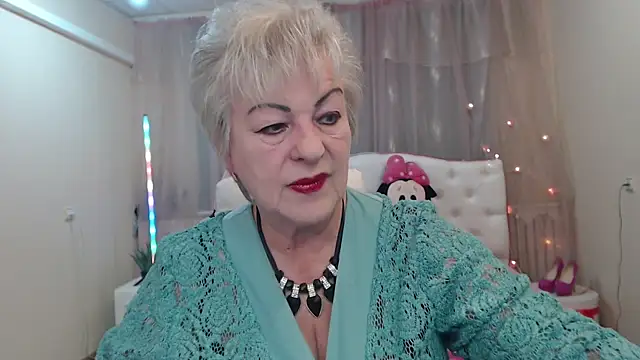 KayleSmoll online show from 09-13-25, 06:29